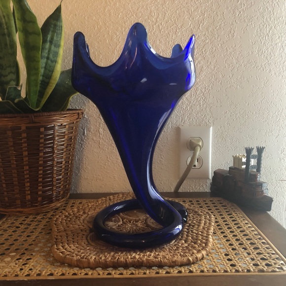 Handblown Large Flowering Cobalt Blue Coiled Vase Mid-Century Modern - Picture 4 of 14